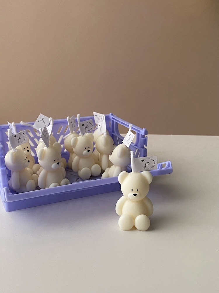 Mini Teddy Bear Candle in Gift Box with Personalized Label and Ribbon – a charming teddy bear-shaped candle, individually packaged with custom label and ribbon. Perfect for baby showers, gender reveals, and newborn celebrations, bringing warmth and a personal touch to any baby-themed event