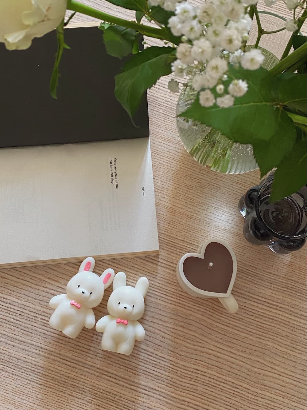 Set of 2 Bunny Candle - Image 3