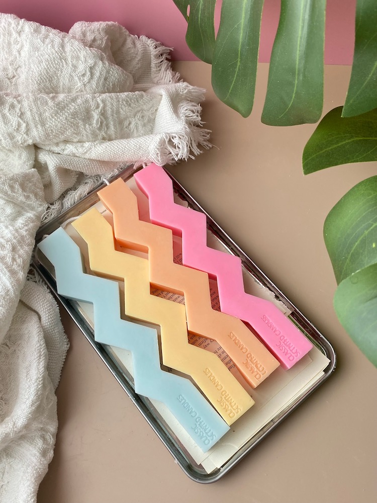 Zigzag Wave Candle - Image 5