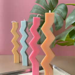 Zigzag-wave-candle