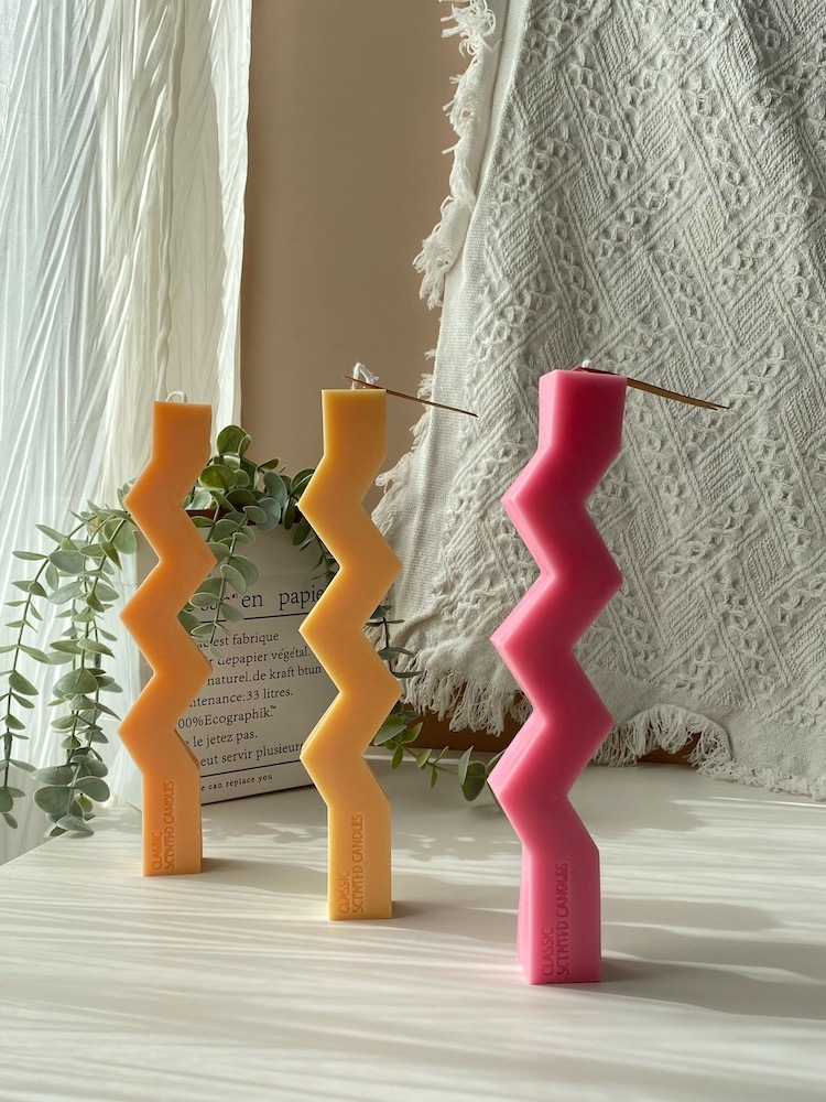 Zigzag Wave Candle - Image 4