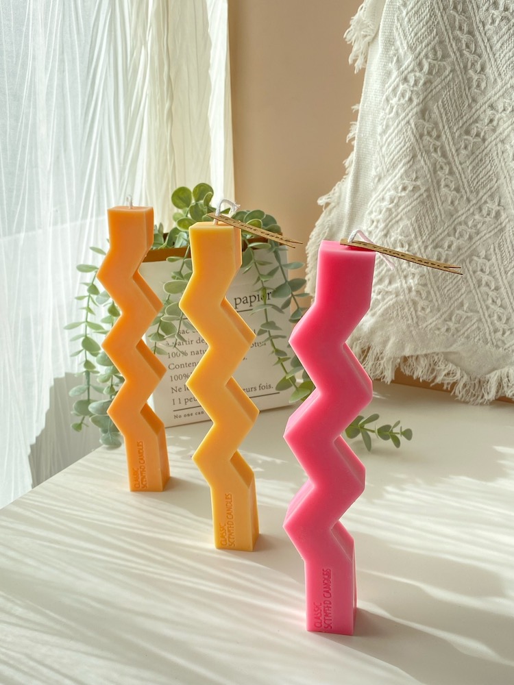 Zigzag Wave Candle - Image 2