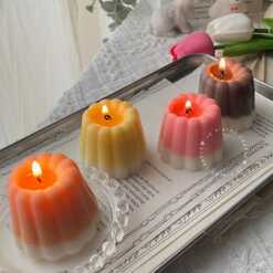 Canelé Candle
