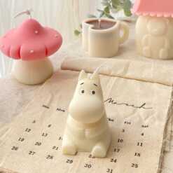 Hippo candle