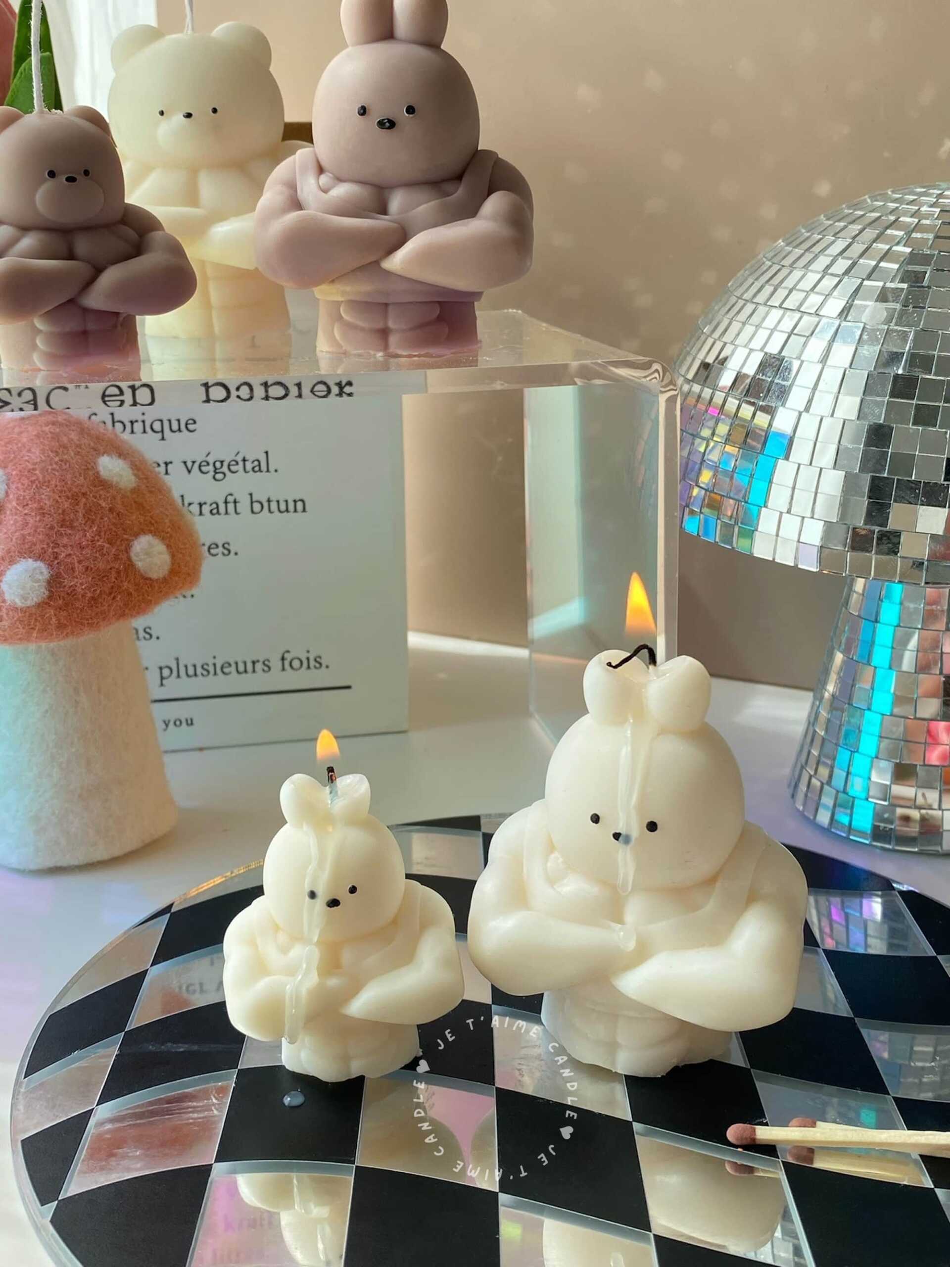 Set of 2 buff bunny bear candle - Image 3