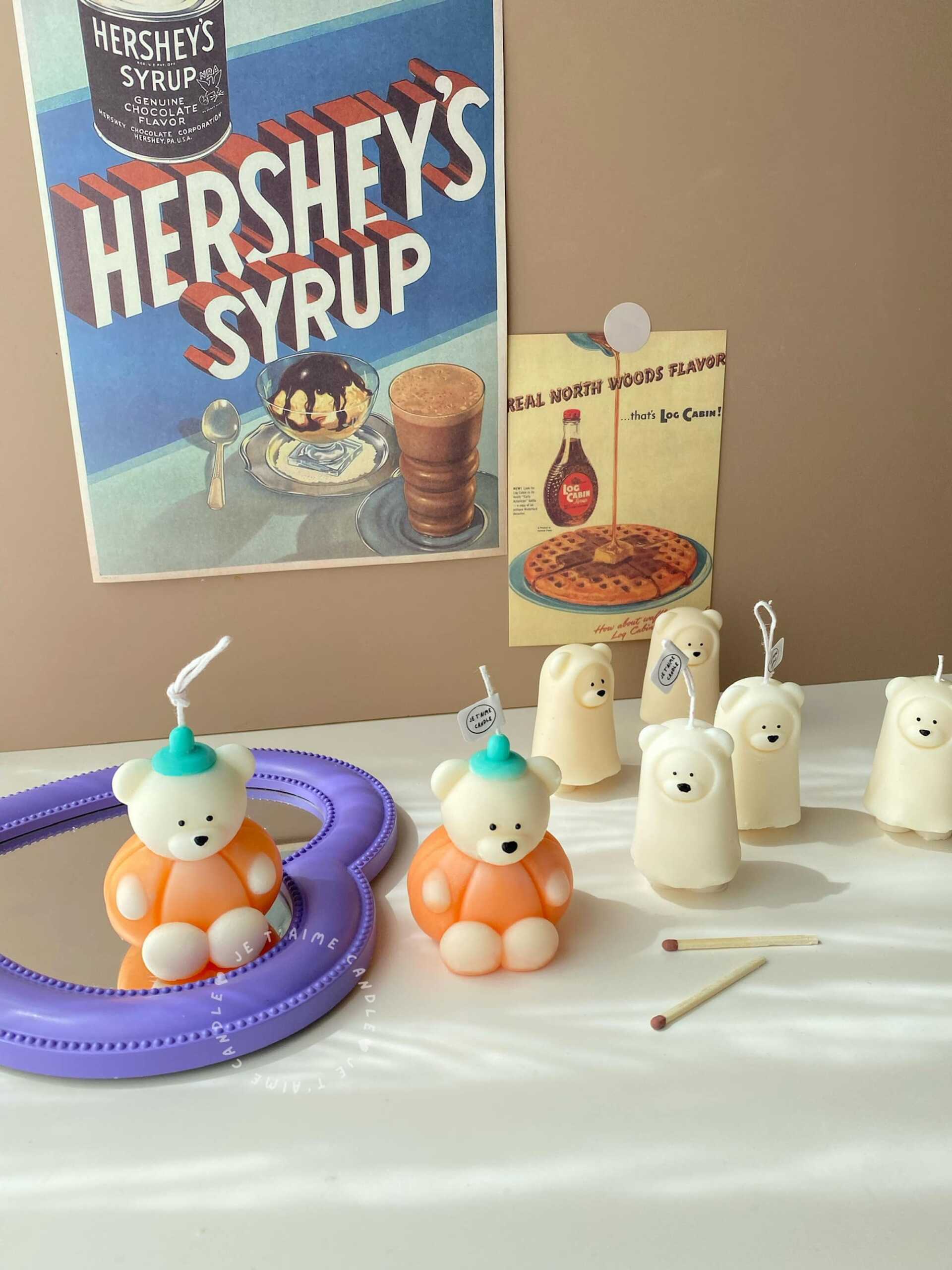 Adorable pumpkin bear candle – handmade kawaii Halloween decor.