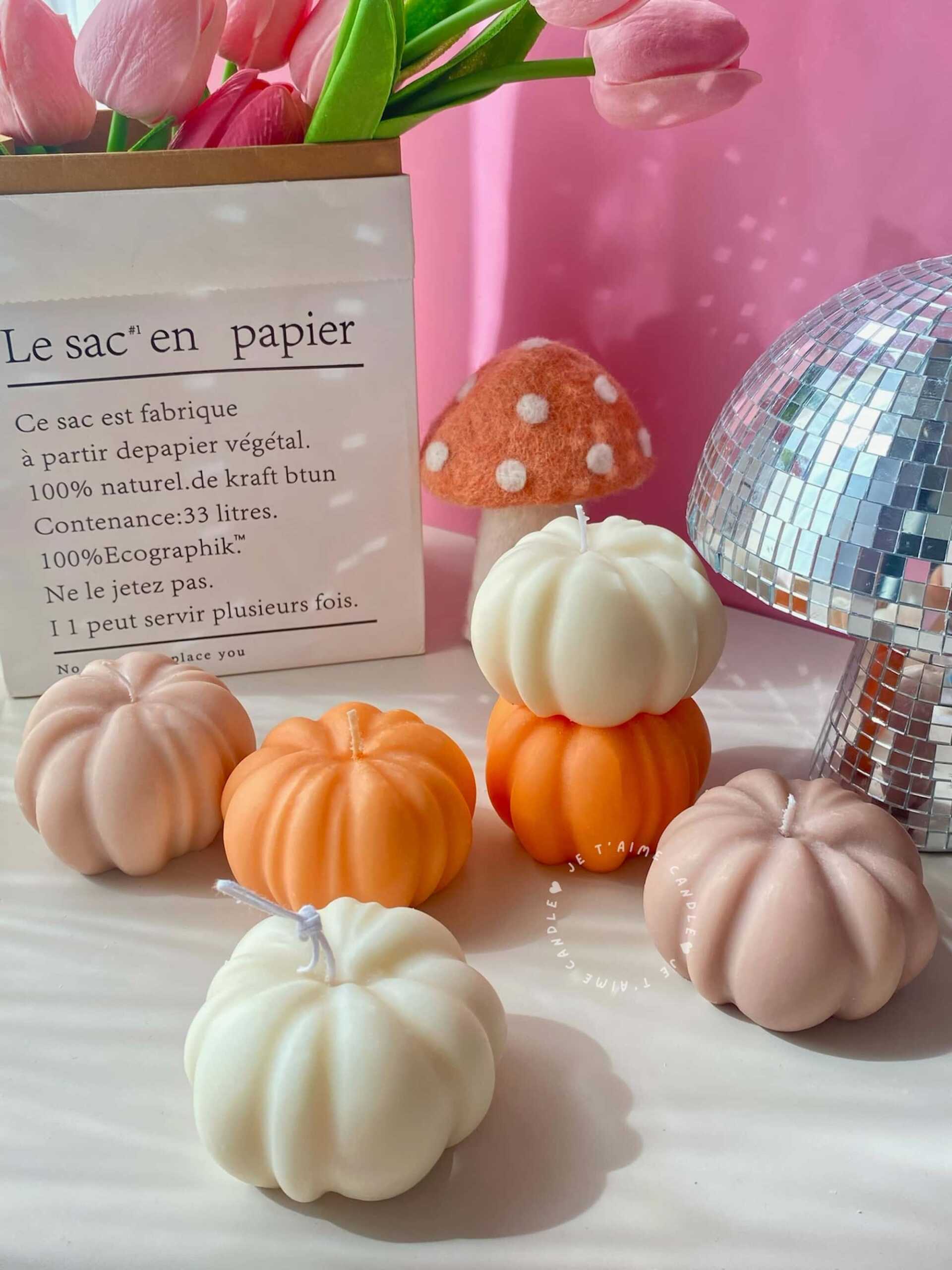 Pumpkin candle - Image 2