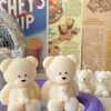 Handmade teddy bear candles in cream colors, crafted by Je T’aime Candle. Cute decorative bear-shaped candles, perfect for gifts, baby showers, weddings, or cozy home décor.