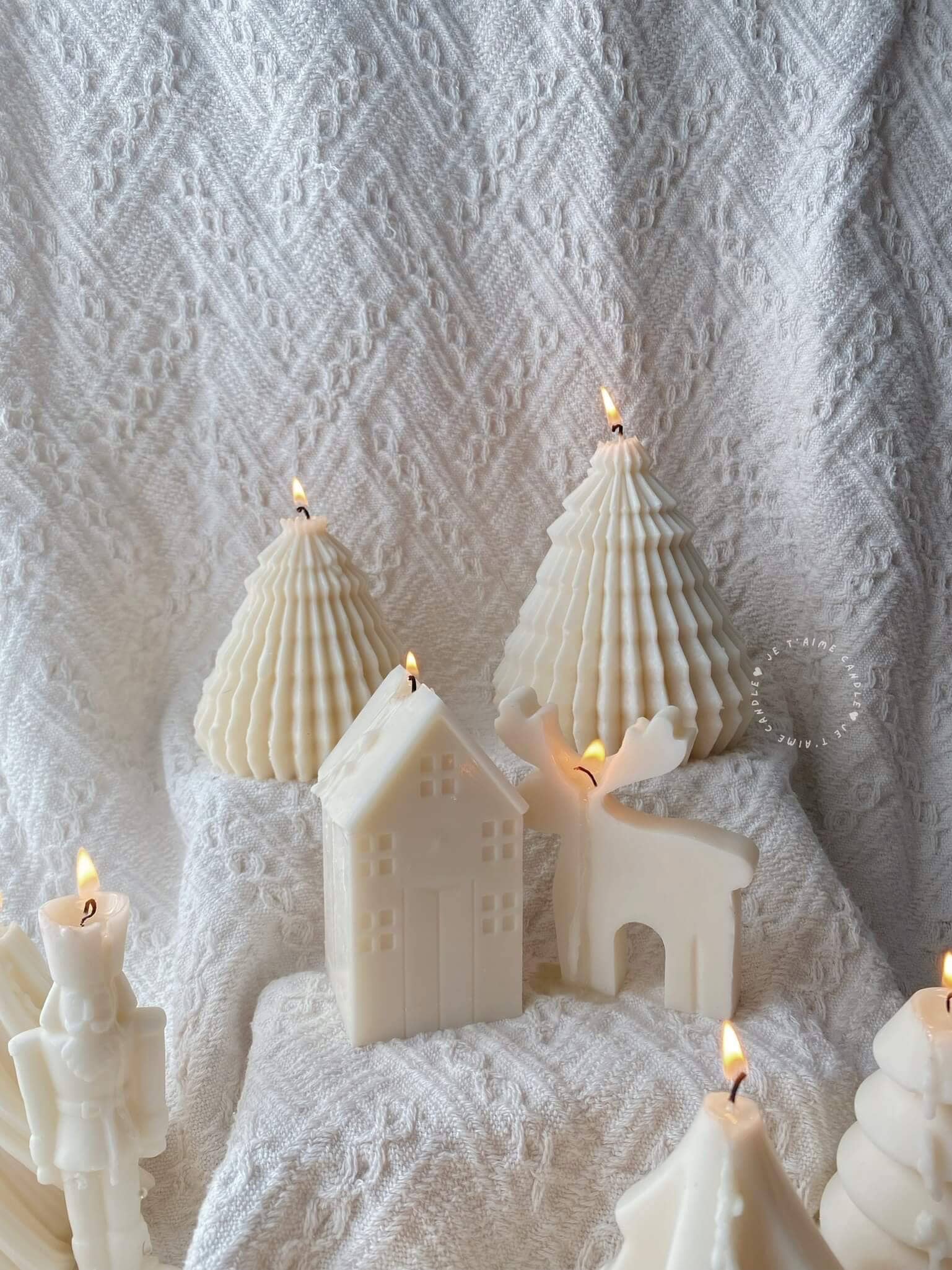 Nutcracker Christmas Candle - Image 8