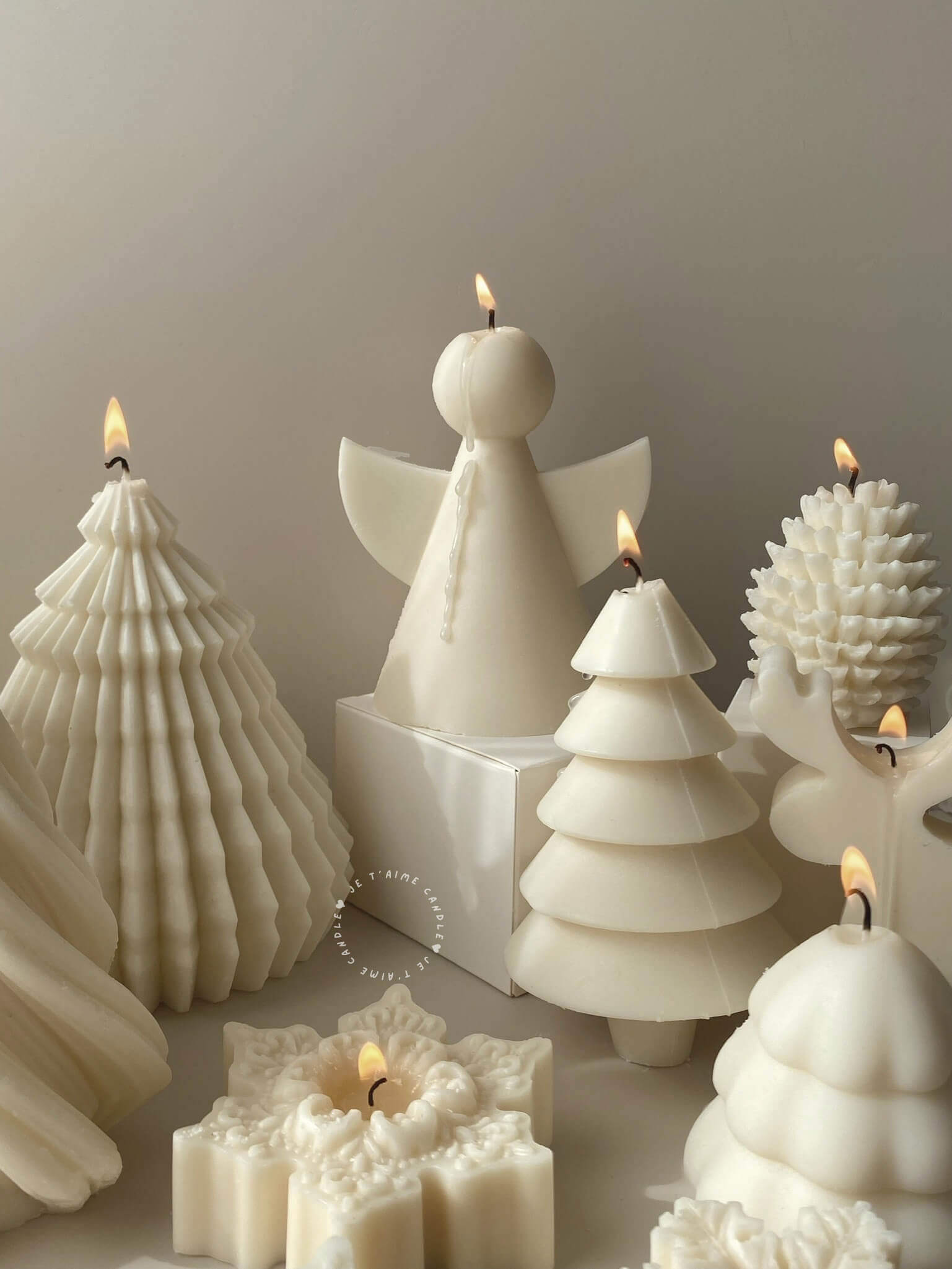 Unique Geometric Christmas Tree Candle - Image 11