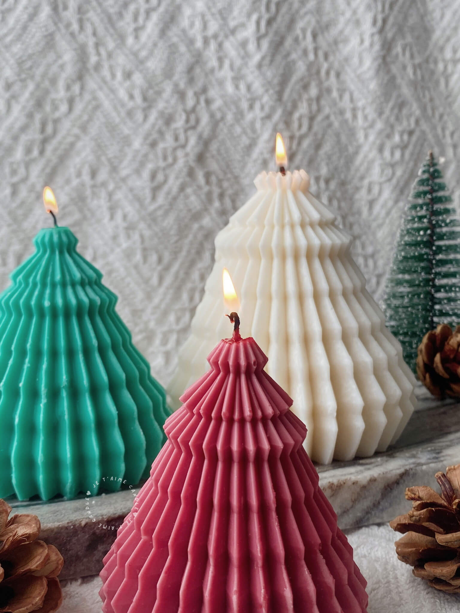 Origami Christmas Tree Candle - Small - Image 7