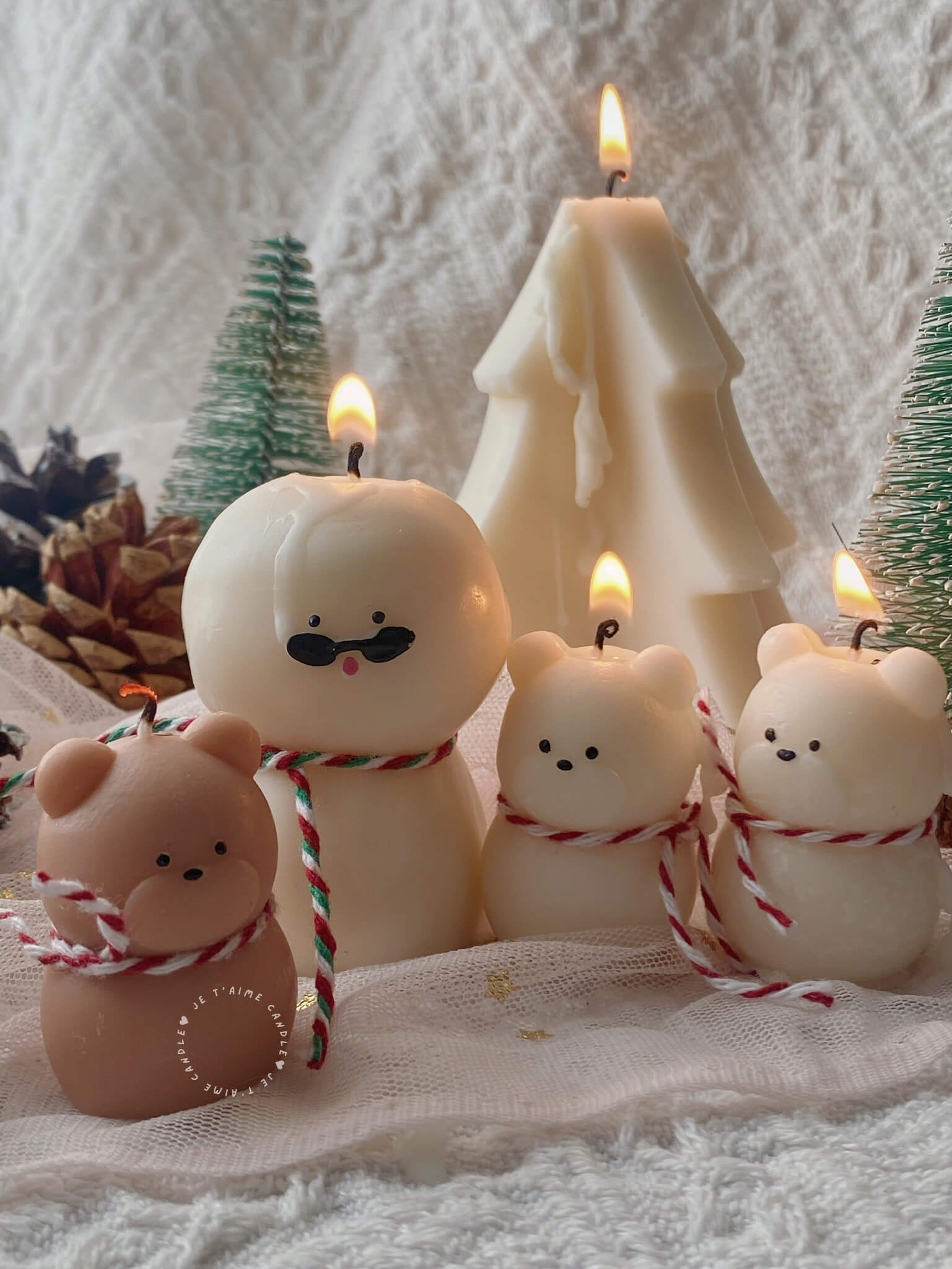 Bear Snowman Candle - Image 6