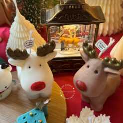 Introducing our adorable Cute Elk Shaped Candle, a perfect touch of charm for your holiday decor that’s bound to bring joy and smiles to your Christmas festivities. This whimsical Christmas Reindeer Candle is more than just a decoration; it’s a delightful and unique gift that spreads holiday cheer. Crafted with care to resemble a lovable reindeer, its detailed design embodies the spirit of the season, making it a heartwarming addition to any festive setting.