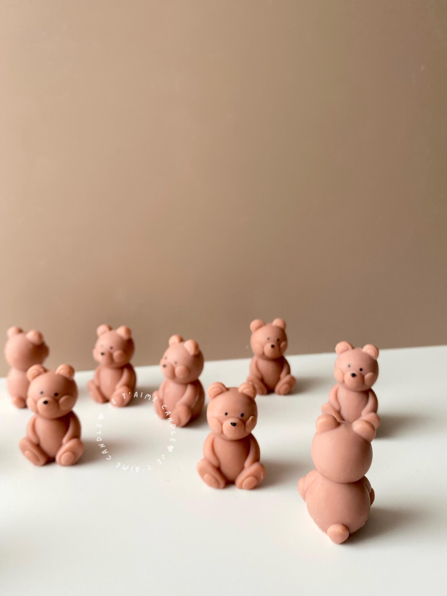 Mini Teddy Brown Bear Party Favors Candle - Image 3