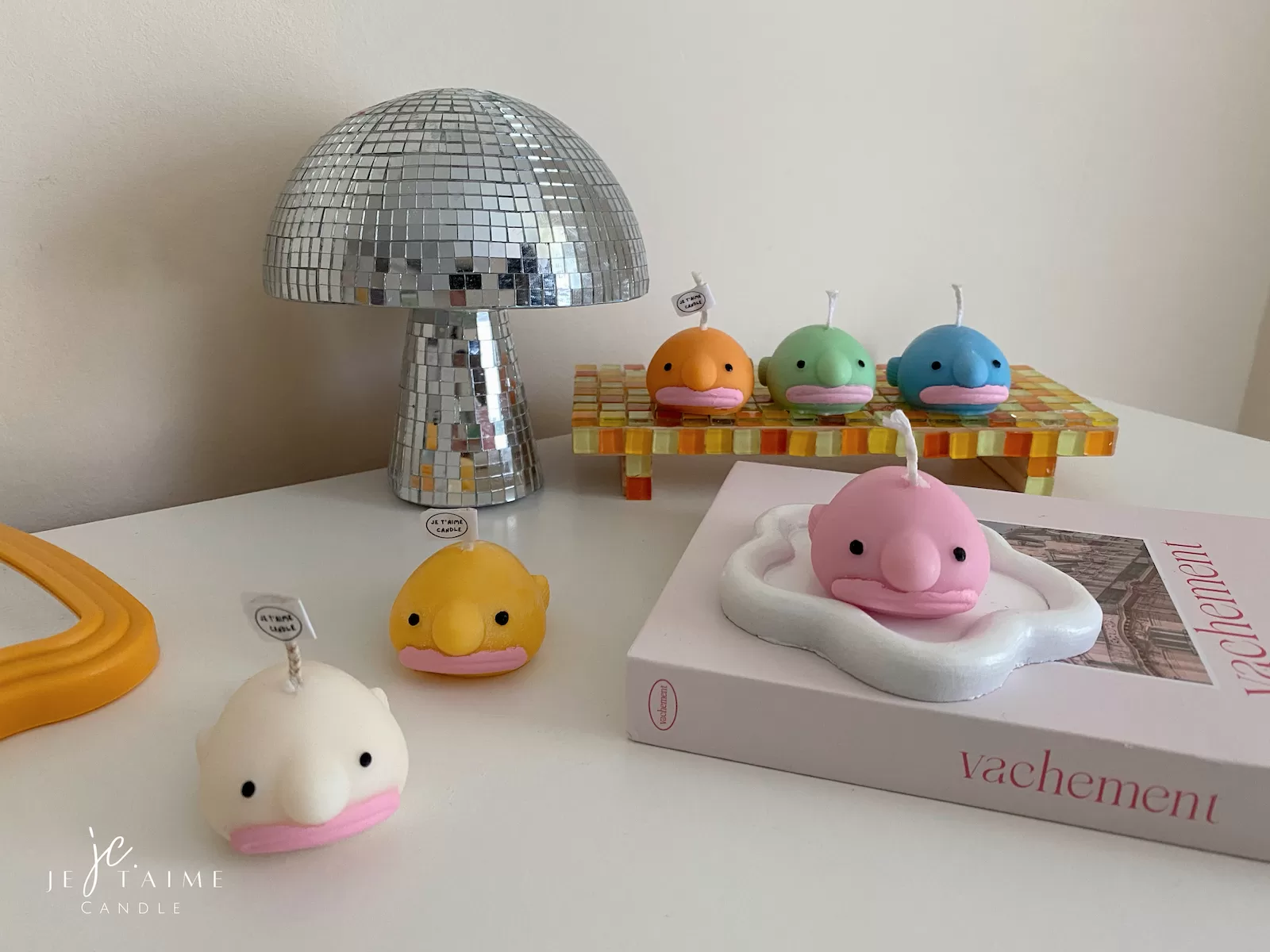 Blob Fish Candle - Image 2