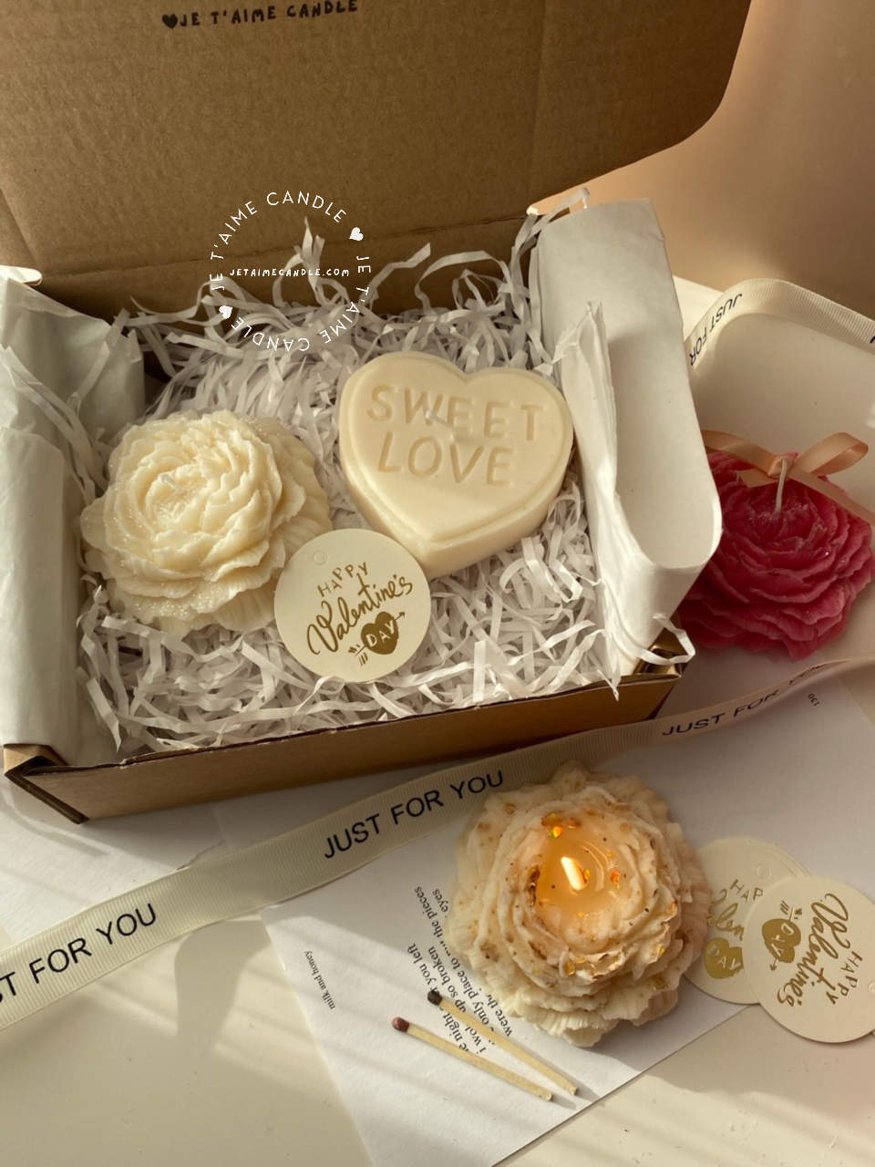 Peony and Heart Candle Gift Set - Image 5