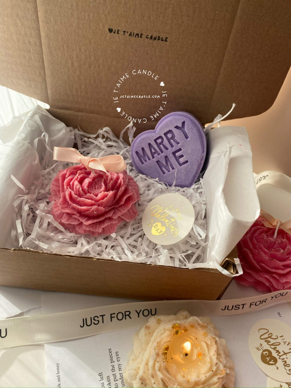 Peony and Heart Candle Gift Set - Image 4