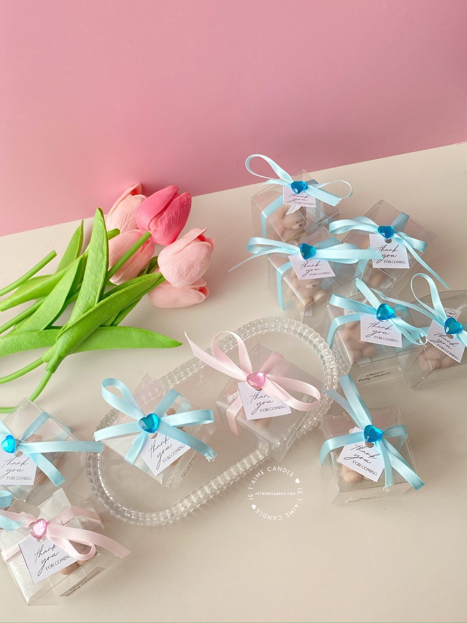 Mini Teddy Bear Candle in Gift Box with Personalized Label and Ribbon – a charming teddy bear-shaped candle, individually packaged with custom label and ribbon. Perfect for baby showers, gender reveals, and newborn celebrations, bringing warmth and a personal touch to any baby-themed event