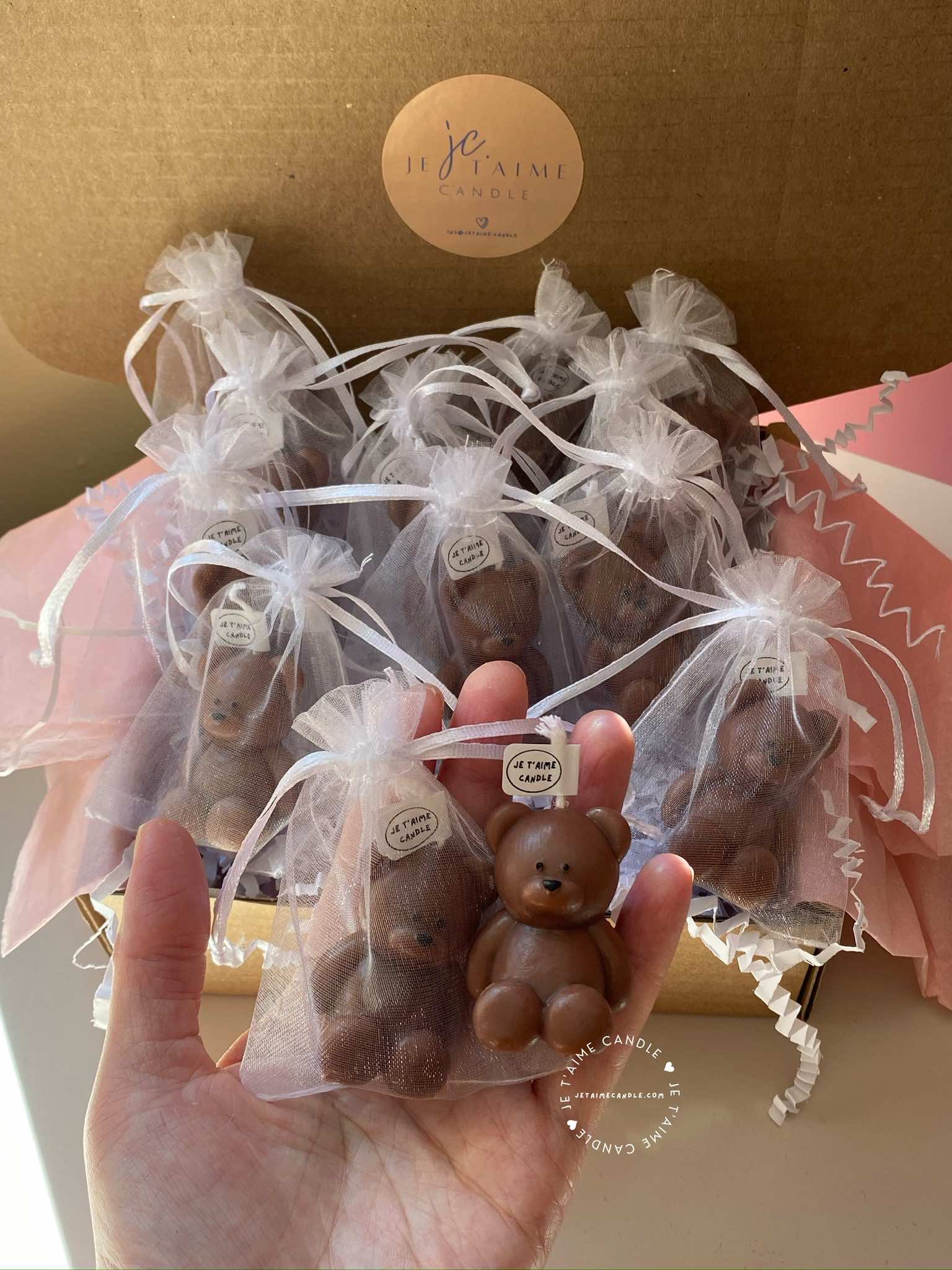 Mini Teddy Bear Candle with Organza Bag - Image 4