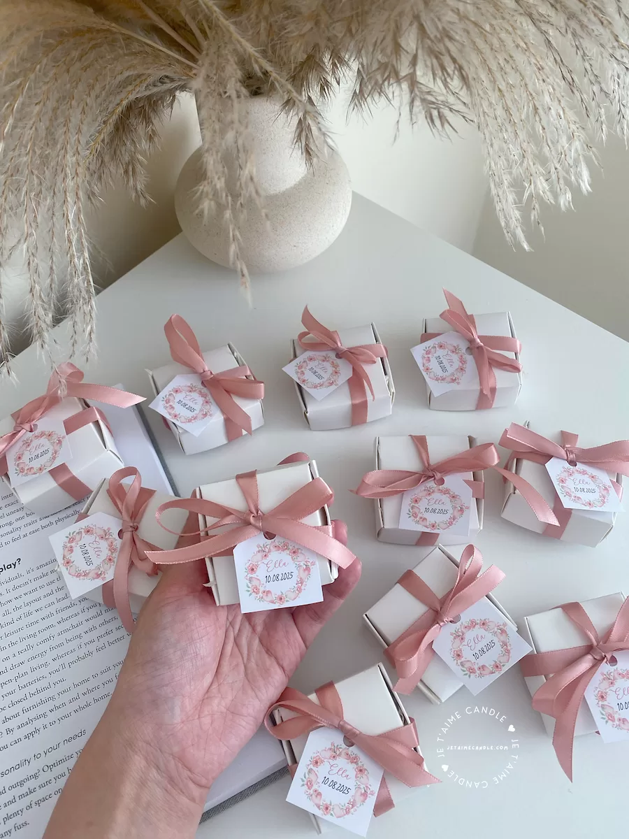 Personalized Wedding Daisy Flower Favors Bulk Candle Gift Box Set - Image 10