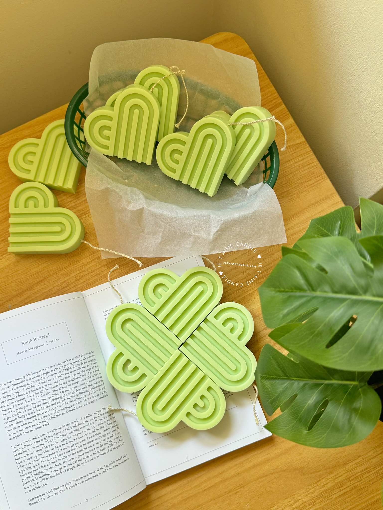 Abstract Heart Shaped Candles - Image 9