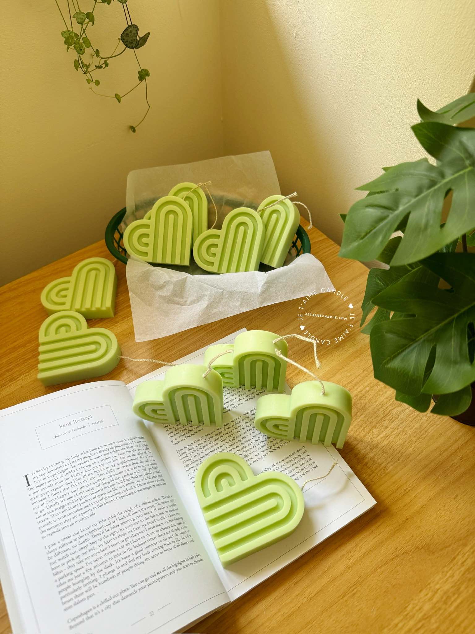 Abstract Heart Shaped Candles - Image 10