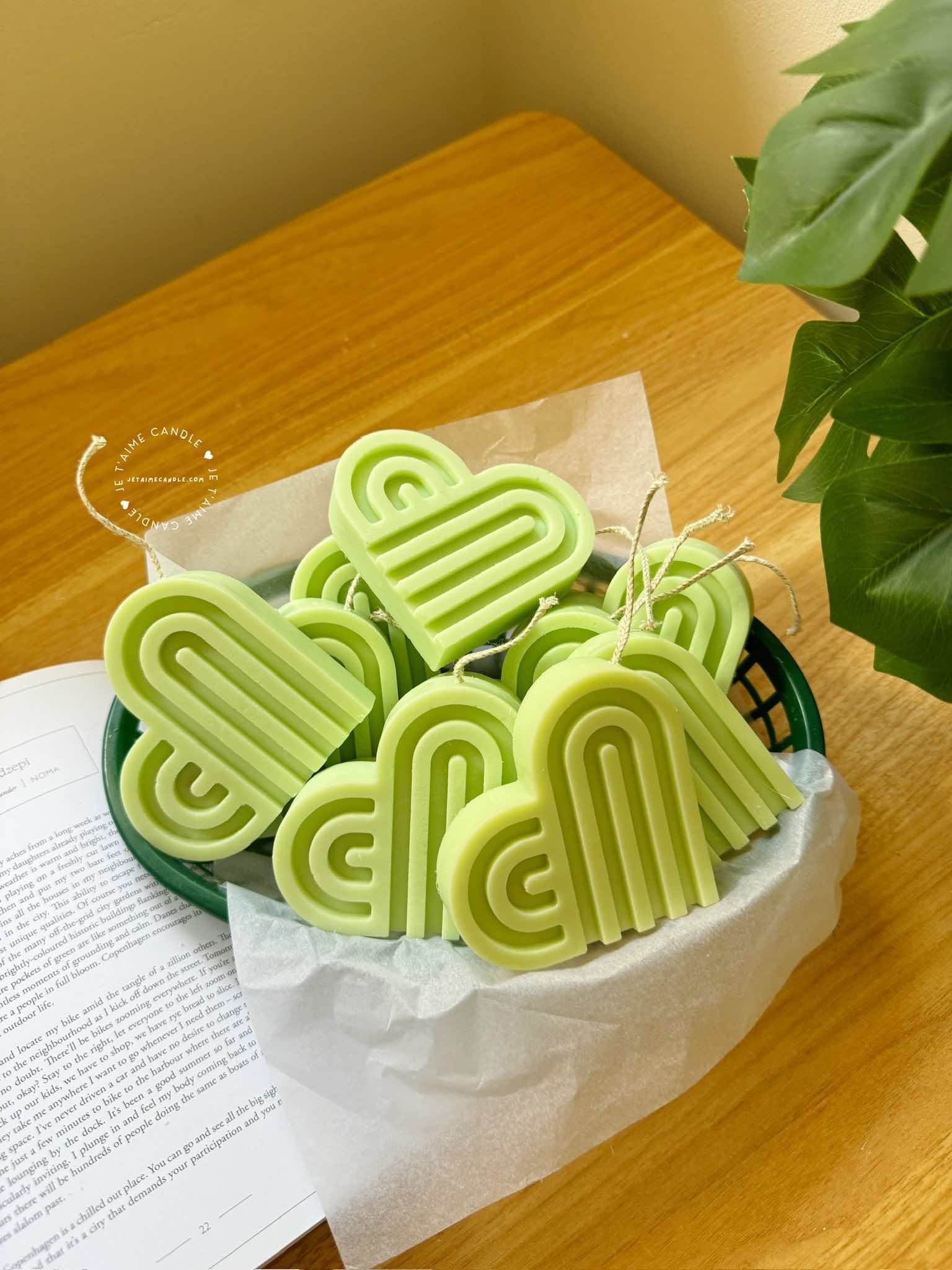 Abstract Heart Shaped Candles - Image 5