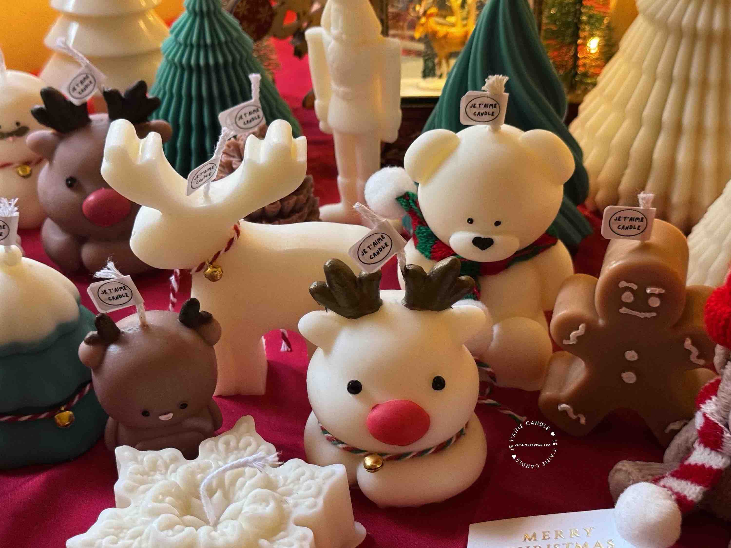 Celebrate the festive season with these adorable handcrafted Christmas candles! Perfect for adding a touch of holiday charm to your home or gifting to loved ones, each candle features unique designs like reindeer, bears, Christmas trees, and gingerbread figures. Perfect Christmas Gift: These cute animal-shaped candles make a charming holiday gift for friends, family, or colleagues. Enhance your holiday décor with these delightful candles, ideal for centerpieces, mantel displays, or as part of your Christmas table setting.