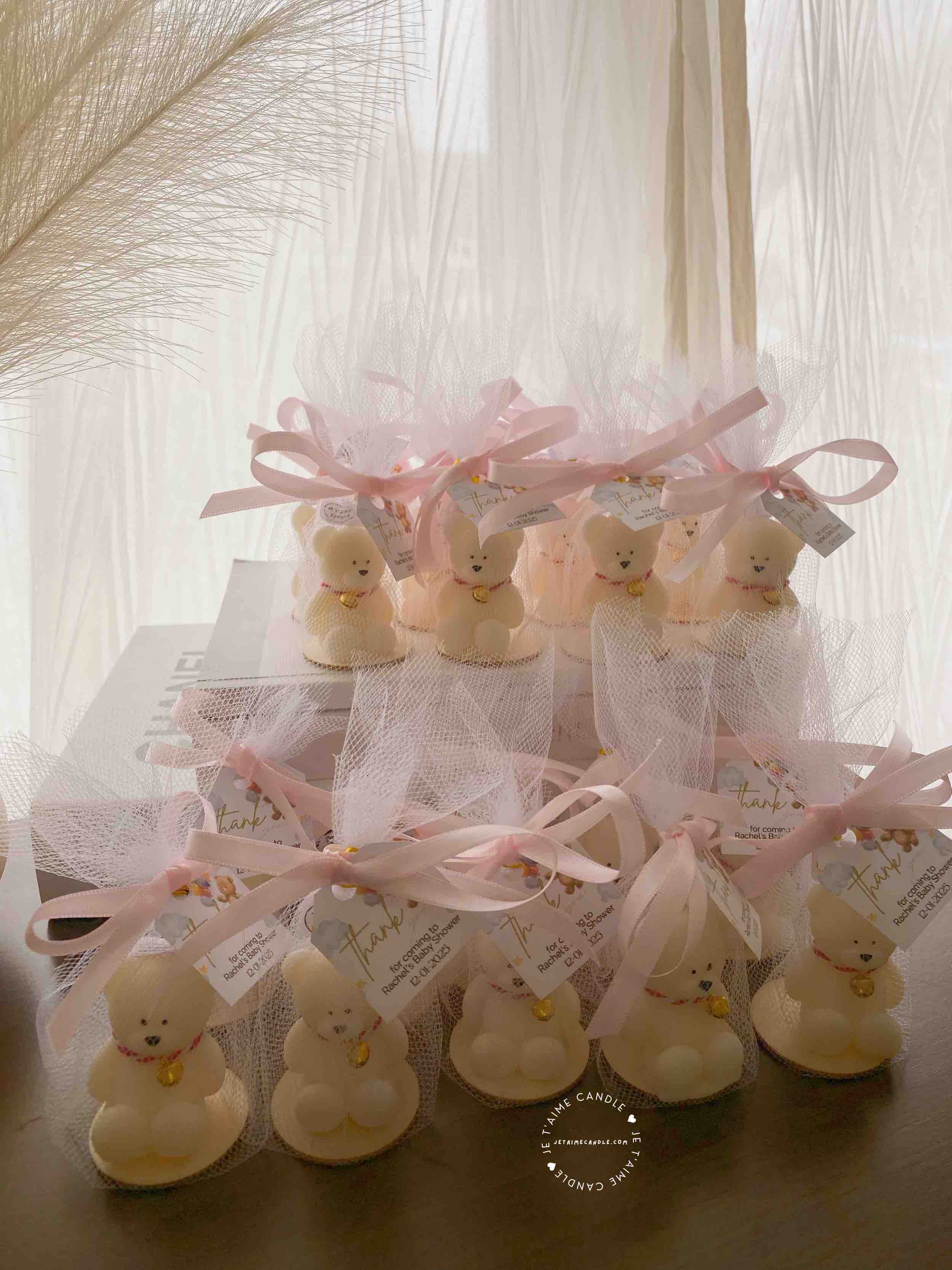 Adorable Scented Hand-Poured Mini Bear Candle: Wrapped and adorned with a ribbon, these candles are ready to gift straight out of the box. Each favor comes with a personalized, customizable tag, making it unique to your celebration.