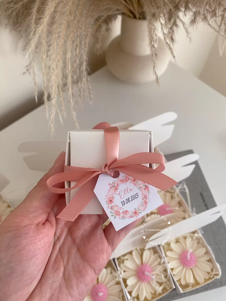 Personalized Wedding Daisy Flower Favors Bulk Candle Gift Box Set - Image 2